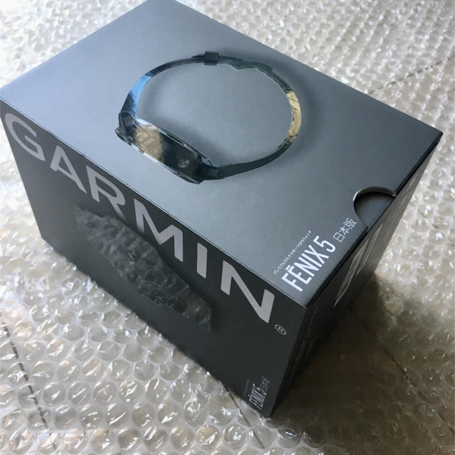 GARMIN(ガーミン)の半額以下GARMIN fenix 5SapphireマルチスポーツGPSウォッチ スポーツ/アウトドアのスポーツ/アウトドア その他(その他)の商品写真