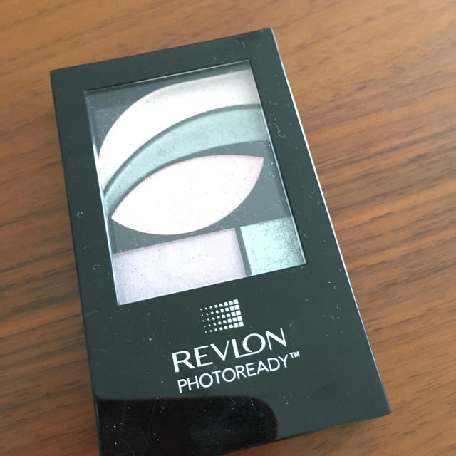 REVLON(レブロン)の[新品] Revlon photoready  アイシャドウ コスメ/美容のベースメイク/化粧品(アイシャドウ)の商品写真