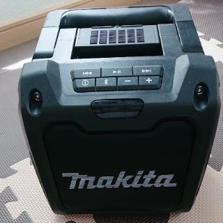 マキタ(Makita)のマキタスピーカーMR200(スピーカー)