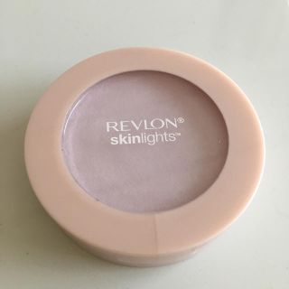 レブロン(REVLON)の[格安]レブロン スキンライト プレストパウダー 104 ラベンダー(フェイスパウダー)