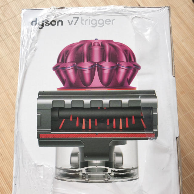 ダイソン ハンディクリーナーv7 dyson v7 trigger 1