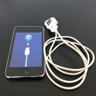 アイポッドタッチ(iPod touch)のiPod touch 8G 第2世代 A1288(ポータブルプレーヤー)