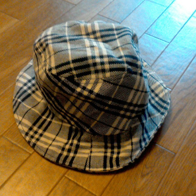 BURBERRY BLUE LABEL(バーバリーブルーレーベル)のバーバリー BURBERRY 　帽子 レディースの帽子(ハット)の商品写真