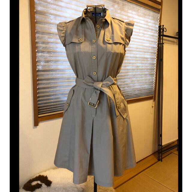 超美品本物バーバリーブルーレーベル上質コットン半袖シャツワンピース 超美品本物バーバリーブルーレーベル上質コットン半袖シャツワンピース