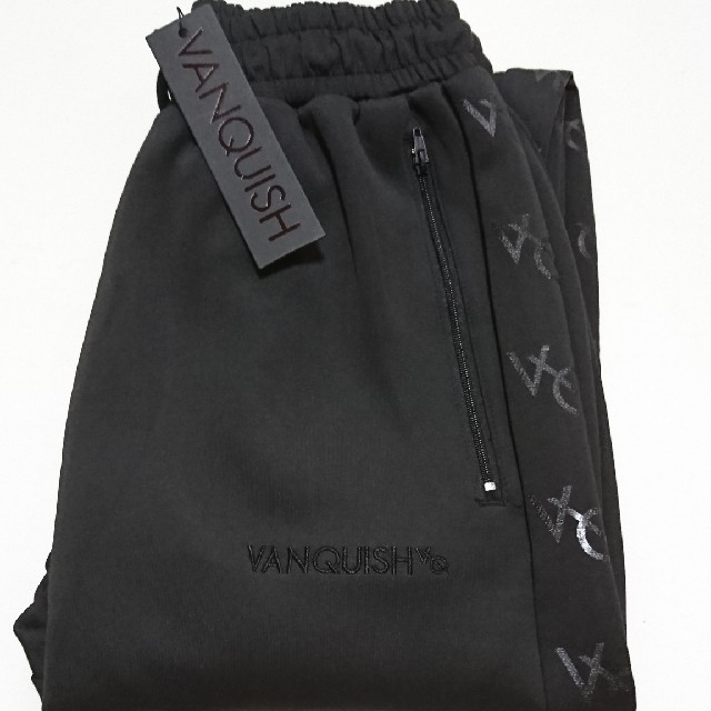 VANQUISH(ヴァンキッシュ)のSサイズ 上下セット Vanquish Fitness  メンズのトップス(ジャージ)の商品写真