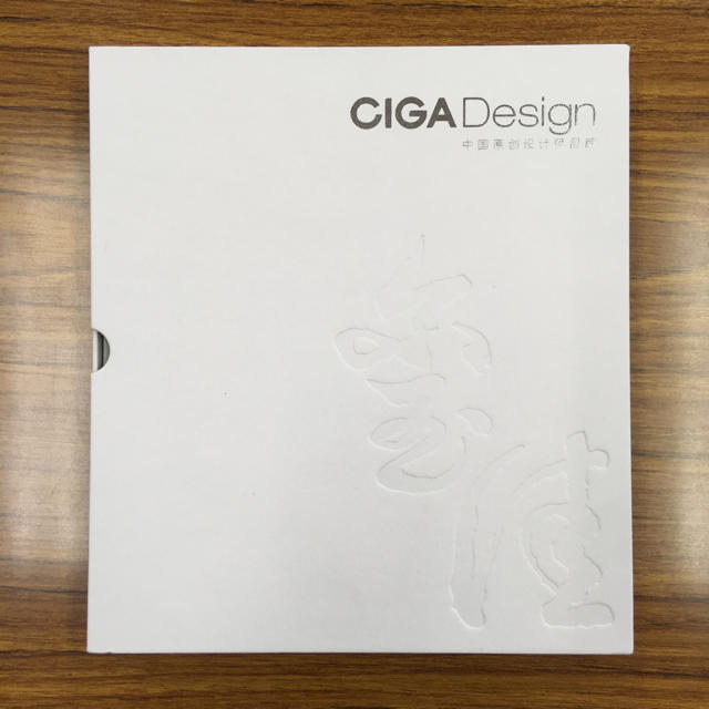 【超美品】CIGA Design  時計 ストップウォッチ機能