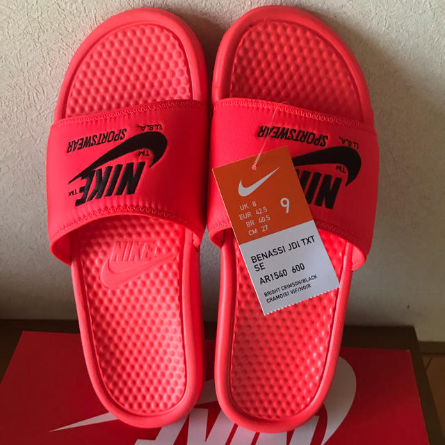 NIKE - 最終値下げ!海外限定! NIKE ベナッシ28㎝の通販 by YU NIKE - 最終値下げ!海外限定! NIKE ベナッシ28㎝の通販 by YU