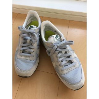 ナイキ(NIKE)のNIKEインターナショナリスト26.0(スニーカー)