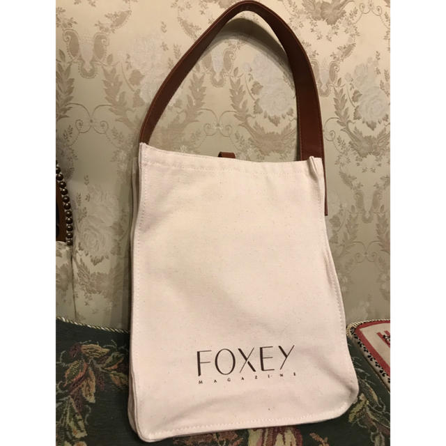 FOXEY - FOXEYトートバッグの通販 by silk's shop｜フォクシーならラクマ