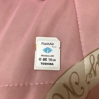 トウシバ(東芝)のFlashAIR 16GB(その他)