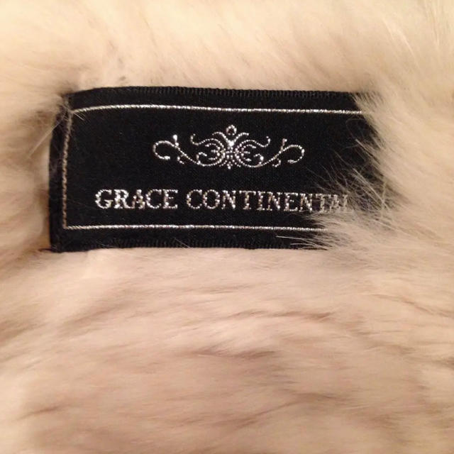 GRACE CONTINENTAL(グレースコンチネンタル)のラビット ファー ♡ 値下げ中！ レディースのファッション小物(マフラー/ショール)の商品写真