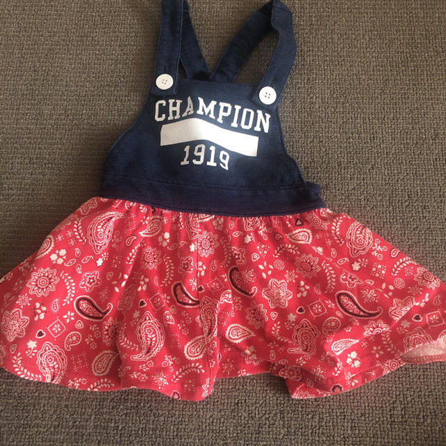 Champion(チャンピオン)のかおりんmama様専用　チャンピオンワンピース キッズ/ベビー/マタニティのキッズ服女の子用(90cm~)(ワンピース)の商品写真