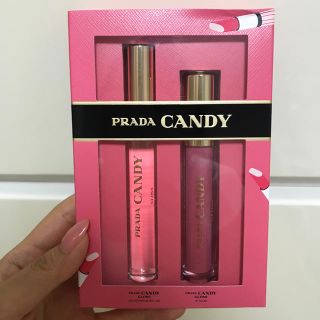 プラダ(PRADA)のPRADA CANDY ロールオンフレグランス&グロス(香水(女性用))