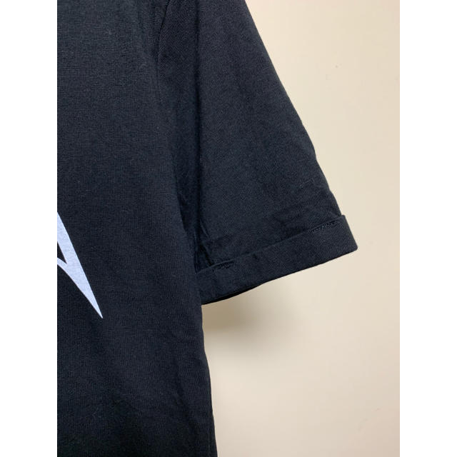 GU(ジーユー)のGU 未使用 metallica バンドTシャツ メタリカ レディースのトップス(Tシャツ(半袖/袖なし))の商品写真