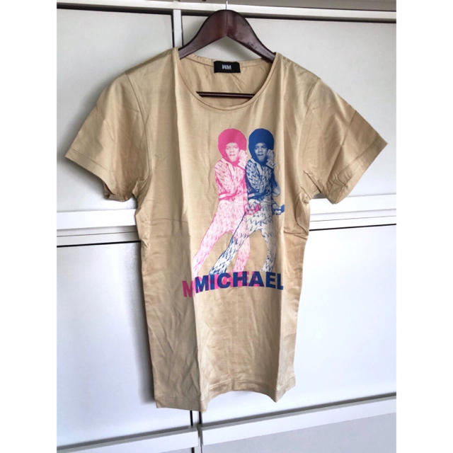 M(エム)のM × マイケルジャクソン TMT SEVESKIG glamb rehacer メンズのトップス(Tシャツ/カットソー(半袖/袖なし))の商品写真