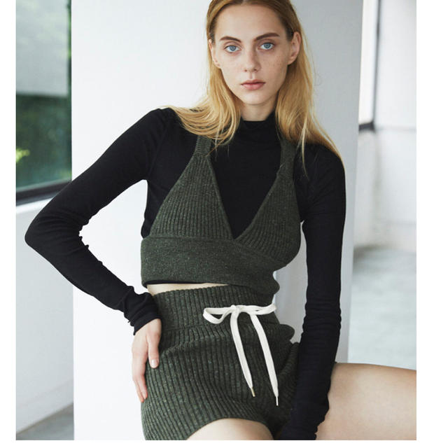 ALEXIA STAM(アリシアスタン)のjuemi  Heather Knit Bralette カーキ レディースのトップス(ニット/セーター)の商品写真