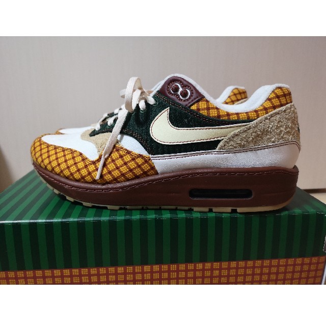 NIKE(ナイキ)のNike AIR MAX SUSAN US8.5 メンズの靴/シューズ(スニーカー)の商品写真