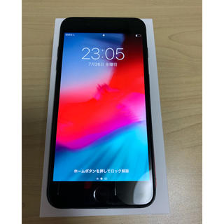 エヌティティドコモ(NTTdocomo)の美品 iPhone 7plus 32GB 黒(スマートフォン本体)