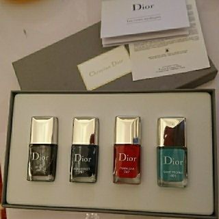 クリスチャンディオール(Christian Dior)の☆Dior ネイル(マニキュア)