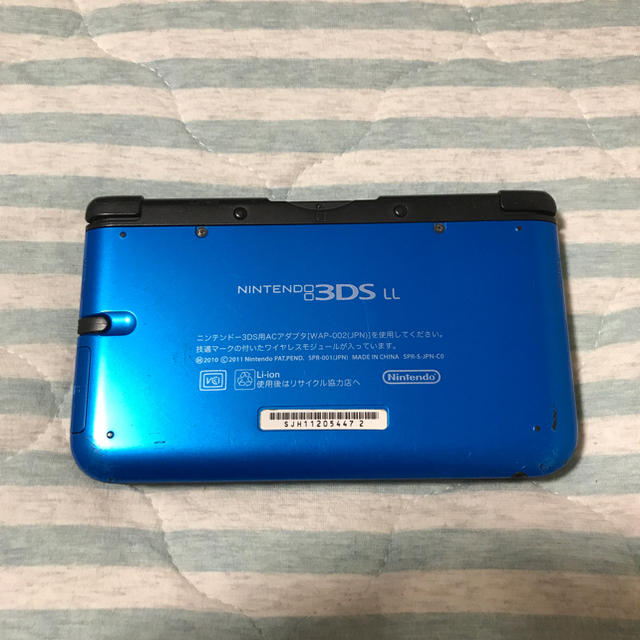 ニンテンドー3DS(ニンテンドー3DS)の3DS LL 本体 ブルー エンタメ/ホビーのゲームソフト/ゲーム機本体(携帯用ゲーム機本体)の商品写真