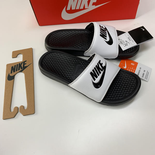 NIKE(ナイキ)の新品 NIKE BENASSI JDI ナイキ ベナッシ 黒白 サンダル メンズの靴/シューズ(サンダル)の商品写真