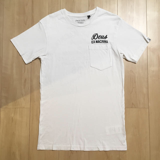 Deus ex Machina(デウスエクスマキナ)のキャプテン様専用DEUS デウス ポケット tシャツ メンズのトップス(Tシャツ/カットソー(半袖/袖なし))の商品写真