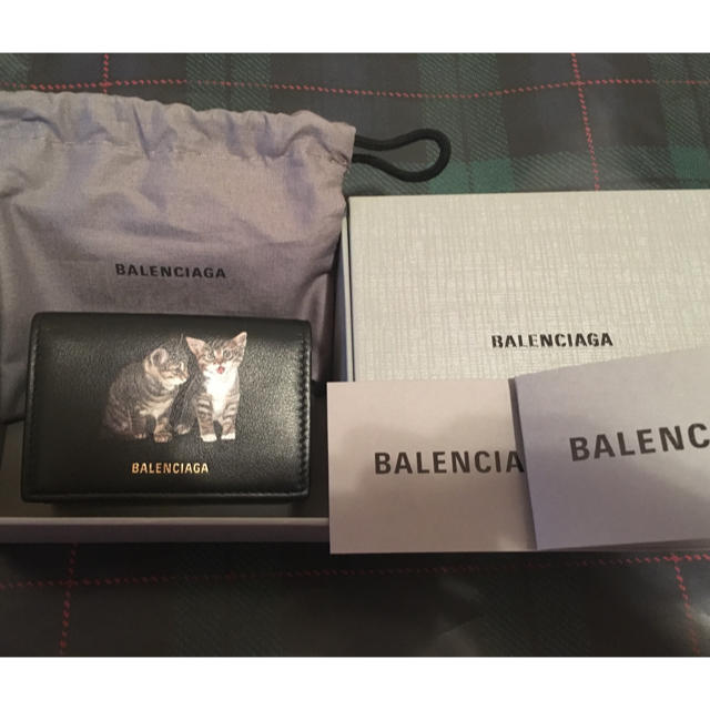 新品】 Balenciaga 定価55080円 新品未使用 ビルミニウォレット キティ