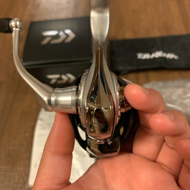 DAIWA(ダイワ)のダイワ イグニスタイプR 2003H 美品 スポーツ/アウトドアのフィッシング(リール)の商品写真