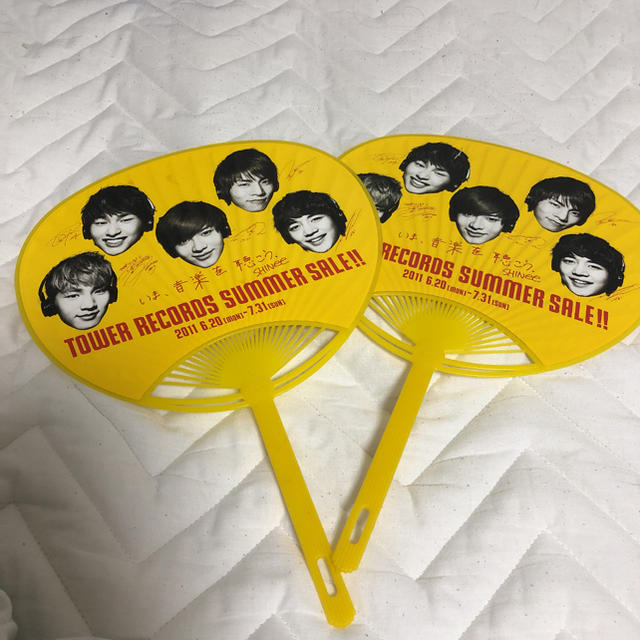 Shinee Shinee タワレコ うちわ 2枚セットの通販 By ててむ ぽっちゃり 大きいサイズ シャイニーならラクマ Shinee Shinee タワレコ うちわ 2枚セットの通販 By ててむ ぽっちゃり 大きいサイズ シャイニーならラクマ