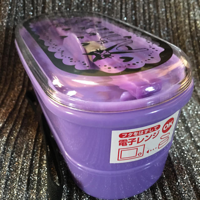 ANNA SUI(アナスイ)のアナスイ  ネコちゃん柄 2段 ランチ ボックス インテリア/住まい/日用品のキッチン/食器(弁当用品)の商品写真