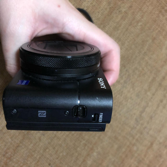 SONY(ソニー)のsony RX100m5 スマホ/家電/カメラのカメラ(コンパクトデジタルカメラ)の商品写真