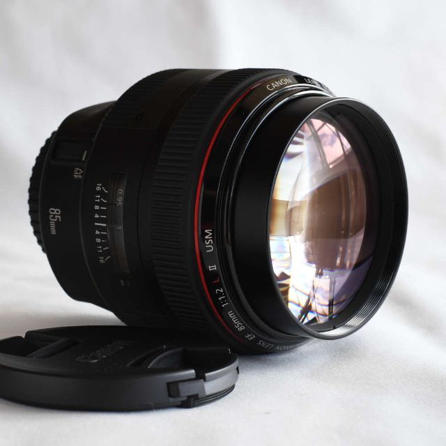Canon 極美品 Canon EF 85mm F1.2L II USM 元箱付きの通販 by tanukinotasan's shop｜キヤノン ならラクマ