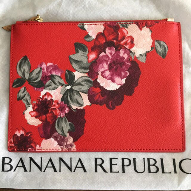 Banana Republic(バナナリパブリック)のバナリパポーチ  ❤️ラストサマーセール❤️ レディースのバッグ(クラッチバッグ)の商品写真