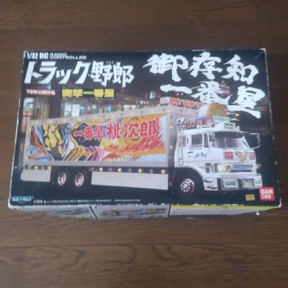 翔＆愛様専用　トラック野郎突撃一番星ラジコン アオシマ 1/32 RC中古品