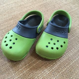 クロックス(crocs)のキッズ クロックス c10 サンダル(サンダル)