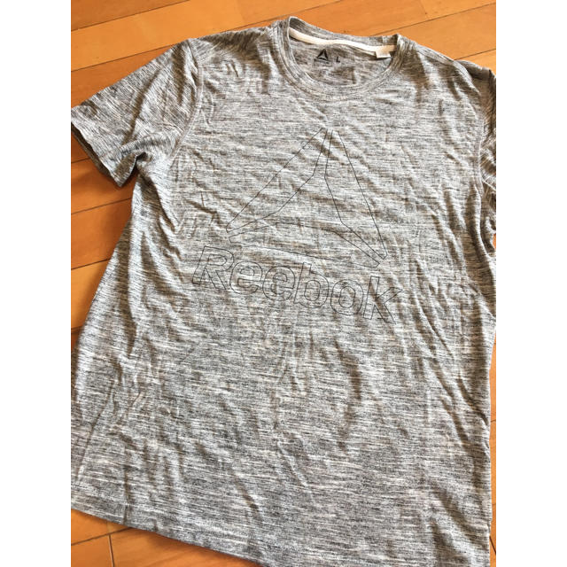 Reebok(リーボック)のReebok Ｔシャツ メンズのトップス(Tシャツ/カットソー(半袖/袖なし))の商品写真