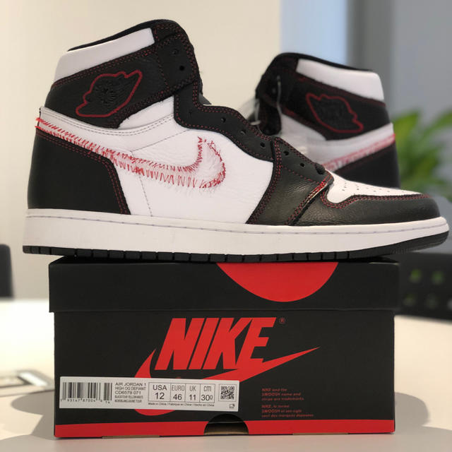 NIKE(ナイキ)の30 AIR JORDAN 1 OG DEFIANT エアジョーダン1 AJ1 メンズの靴/シューズ(スニーカー)の商品写真