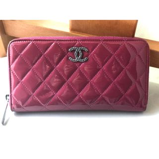 シャネル(CHANEL)の-まいさん専用-CHANEL シャネル ピンク エナメル 長財布(財布)