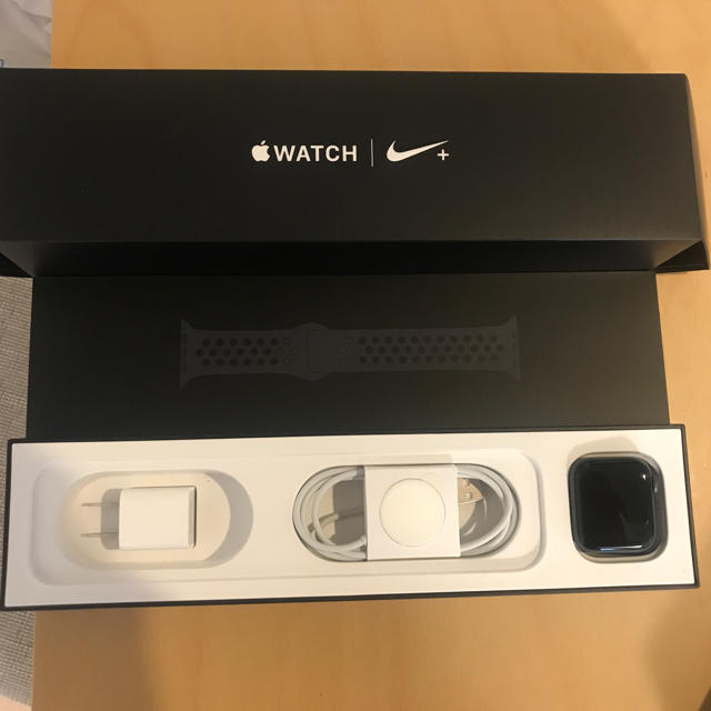 C&K様専用 Apple Watch Nike 腕時計(デジタル)