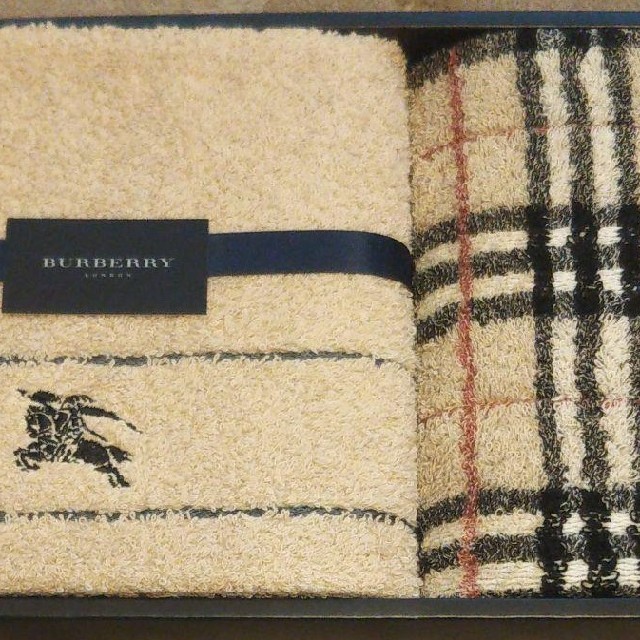 BURBERRY - BURBERRYタオルセットの通販 by モカshop BURBERRY - BURBERRYタオルセットの通販 by モカshop