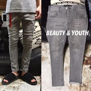 ユナイテッドアローズ(UNITED ARROWS)の美品《★ BEAUTY & YOUTH ★》ストレッチヴィンテージ加工スキニー (デニム/ジーンズ)