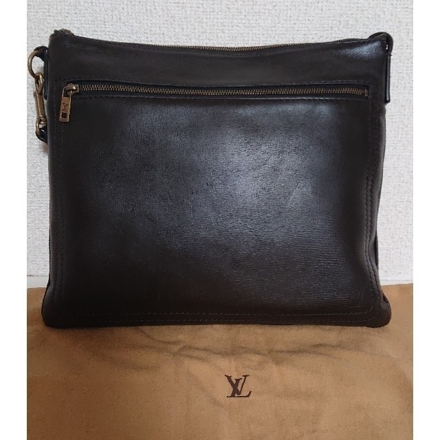 LOUIS VUITTON(ルイヴィトン)の【値下げ】【美品】ルイヴィトン ユタライン サックプラ メンズのバッグ(メッセンジャーバッグ)の商品写真