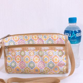 レスポートサック(LeSportsac)のレスポートサック ショルダーバッグ フラワー柄 レスポ(ショルダーバッグ)