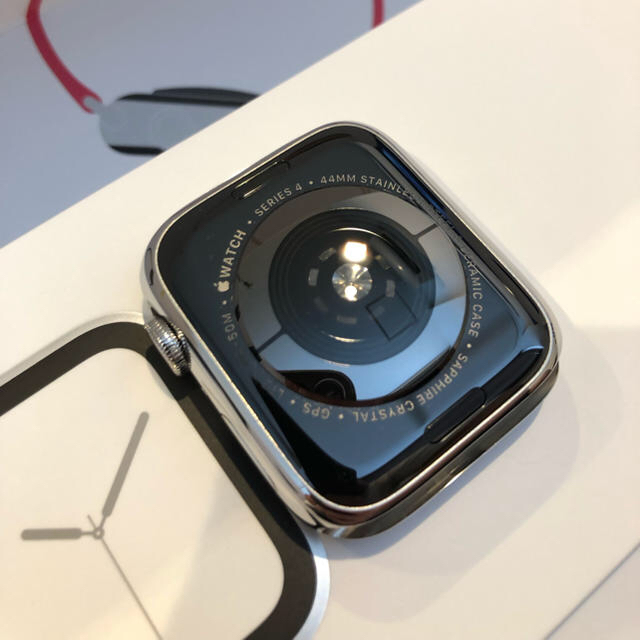 Apple Watch(アップルウォッチ)の【世界の絶景様専用】Apple Watch4 スマホ/家電/カメラのスマホ/家電/カメラ その他(その他)の商品写真