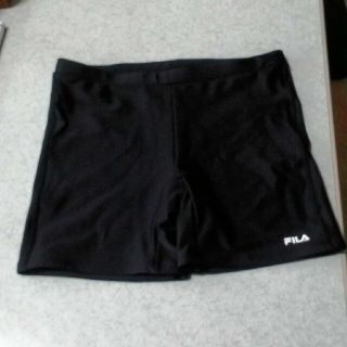 FILA  レディーススイムパンツ　一分丈ボトム　水着　フィットネス(マリン/スイミング)