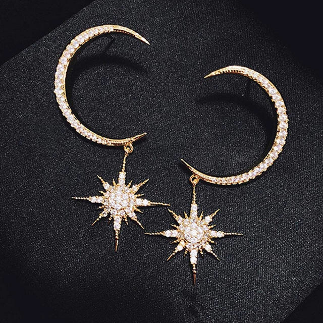 ZARA(ザラ)の【再販】🌙×🌟 ピアス ハンドメイドのアクセサリー(ピアス)の商品写真