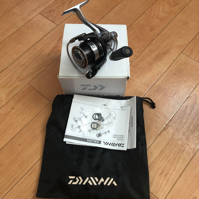 フィッシング未使用 カルディア CALDIA 2004H Daiwa