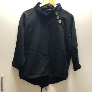 ザラ(ZARA)のZARA トップス ボタン付き ブラック(カットソー(長袖/七分))