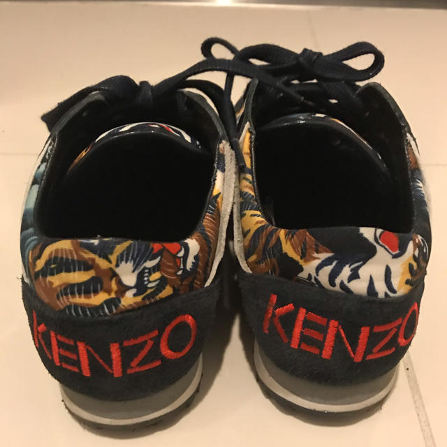 KENZO(ケンゾー)のyuttan様専用 KENZO  スニーカー 美品 レディースの靴/シューズ(スニーカー)の商品写真