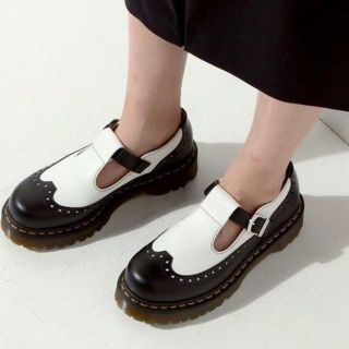 ドクターマーチン(Dr.Martens)の【極美品】Dr.Martens DEMIZE UK4 黒白 厚底 メリージェーン(ローファー/革靴)